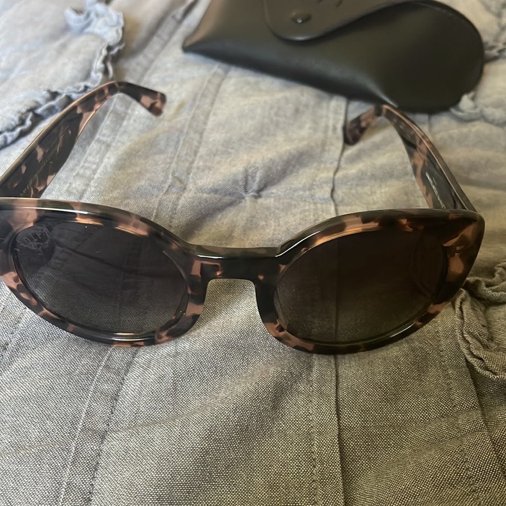 DIFF sunglasses - Picture 2 of 4